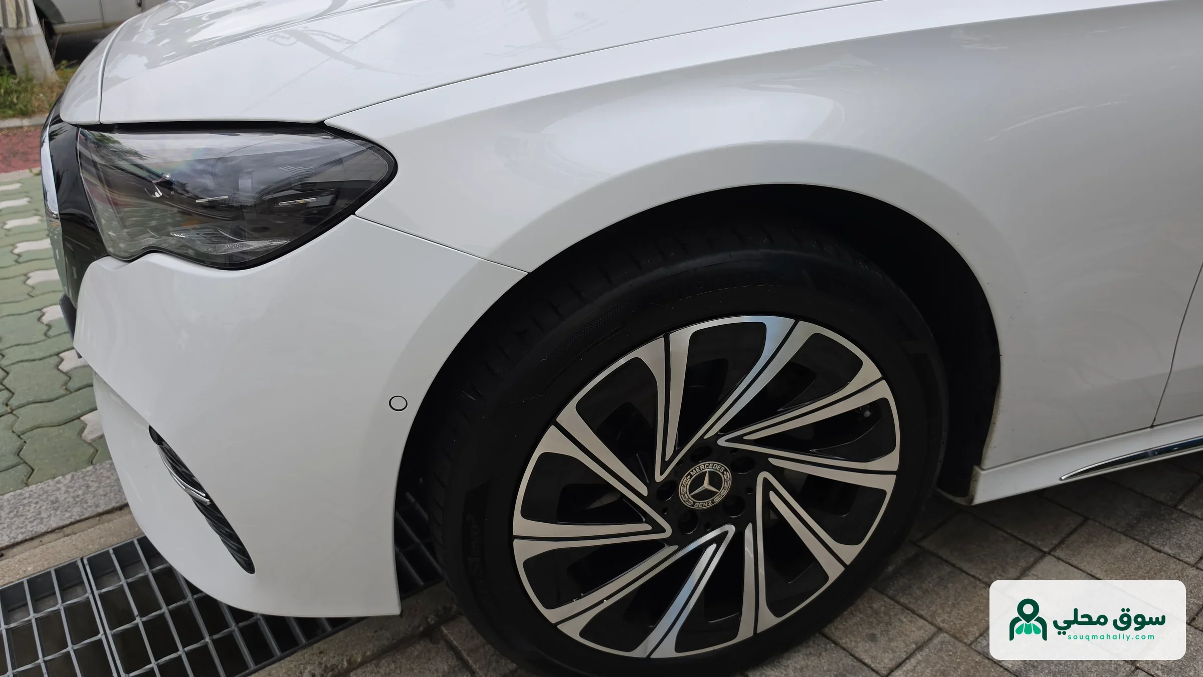 Mercedes Benz E300 AMG,Panorama — الصورة 6